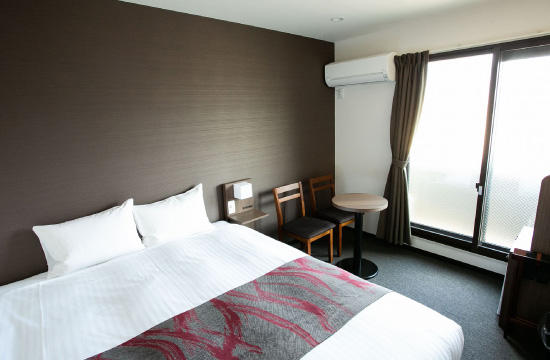 Queen-bedded room (All non-smoking rooms)